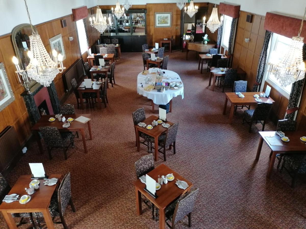 The Royal Lion Hotel Lyme Regis Extérieur photo